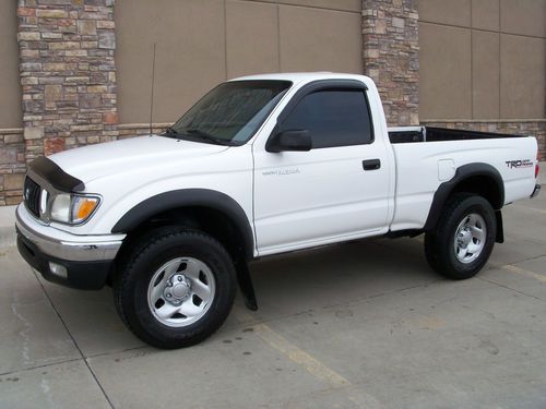 2004 toyota tacoma sr5 4x4 5 speed regular cab 4 cylinder