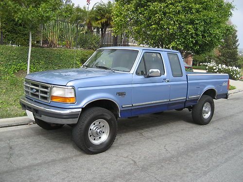 1997 ford f-250 extended cab short-bed 4x4 turbo diesel--no reserve
