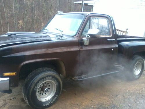 Chevy 4x4 pick up truck 350 automatic