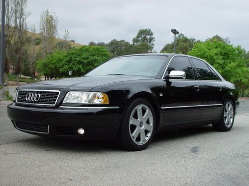 Rare awd 2001 audi s8 black on gray s4.2 360hp front and rear heated seats fast