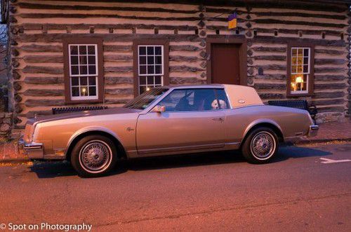 1985 classic buick riviera-beautiful condition-collectors item