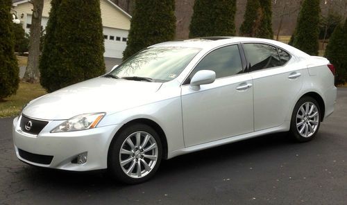 2006 lexus is250 awd showroom condition very low miles
