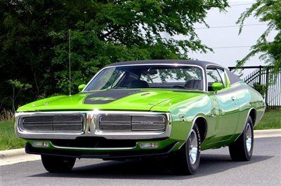 Classic dodge charger rt coupe * green go paint black vinyl 737 3-speed auto v8