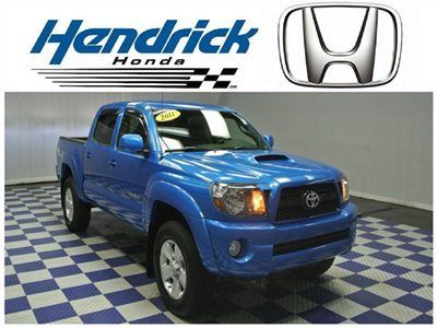 Double cab two wheel drive cloth cd ipod mp3 automatic backup camera bedliner