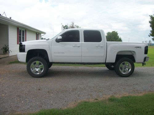 2011 chevrolet silverado 1500 ltz crew cab pickup 4-door 6.2l