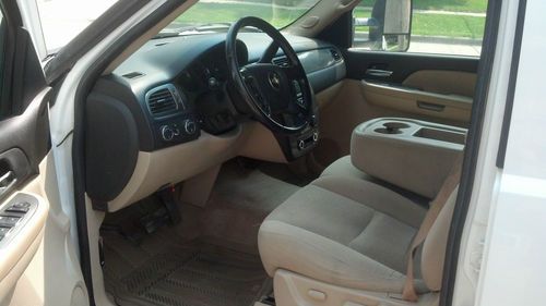 Used Cars Sioux Falls >> Buy used Chevy Suburban 2500 4x4 9 passenger in Sioux ... Used Cars Sioux Falls >> Buy used Chevy Suburban 2500 4x4 9 passenger in Sioux ...