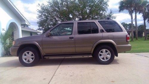 2001 nissan pathfinder le - great tow vehicle!