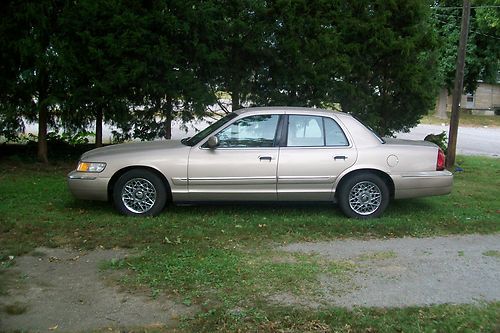 1998 mercury grand marquis low miles one owner