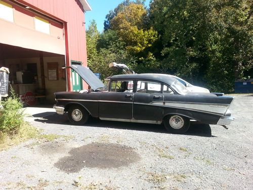 1957 chevy 4 door