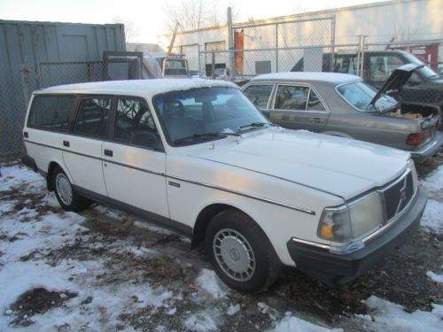 1991 volvo 240 station wagon auto very clean mechanic special