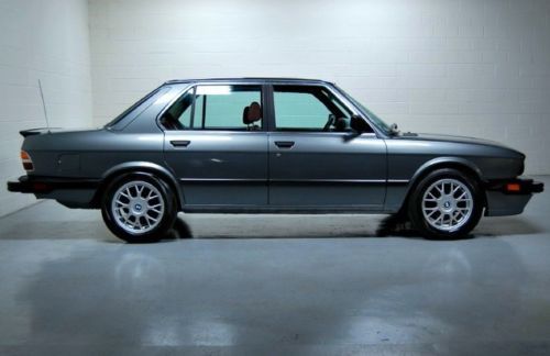 1987 bmw e28 535is 5-speed 2 owner all records no rust wow no reserve!!!