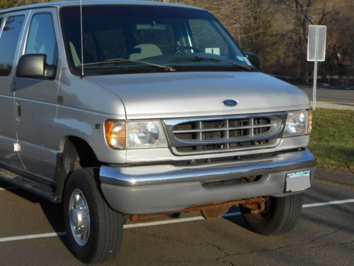 1998 ford club wagon xlt