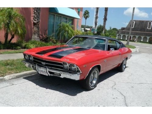 Red chevrolet chevelle 396 muncie 4 speed 12 bolt buckets classic muscle