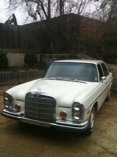 Classic 1973 mercedes-benz 280 sel class! daily driver! excellent condition!