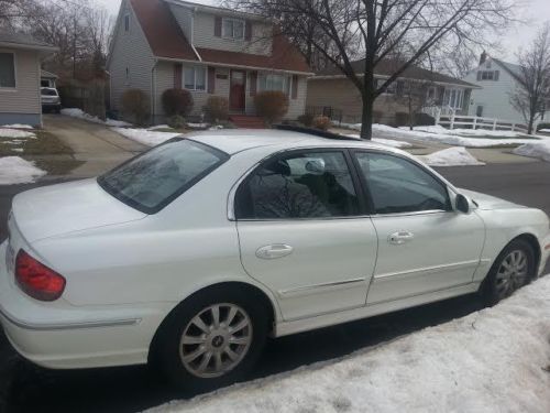 2005 hyundai sonata glx sedan 4-door 2.7l