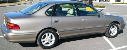 1999 toyota avalon xl sedan 4-door 3.0l   no reserve!!!