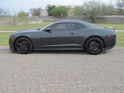 2013 camaro zl1 coupe 6.2l supercharged 3k hud 20&#039;s 6-speed flawless
