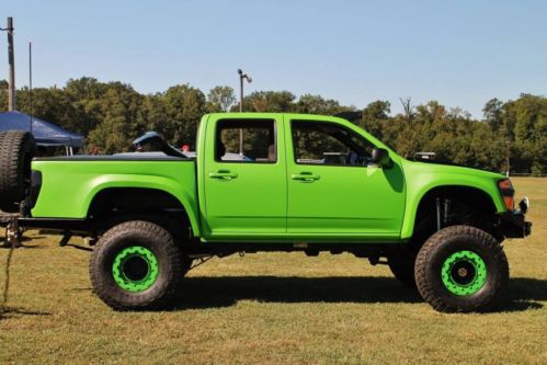 V8,5.3,solid axle swapped,sas,crew cab,monstaliner,lime green, 37s,35,beadlocks
