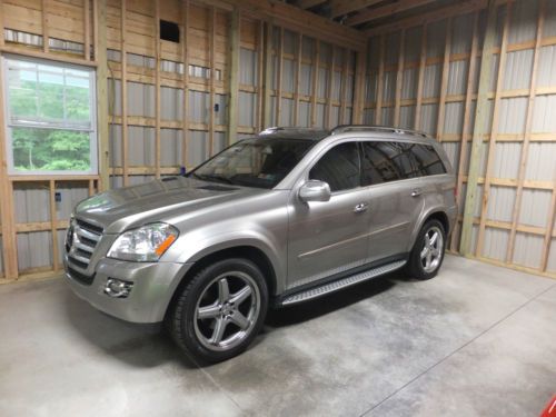 2009 mercedes gl550 loaded dvd, navi, 2 moonroofs lexus can help with finance