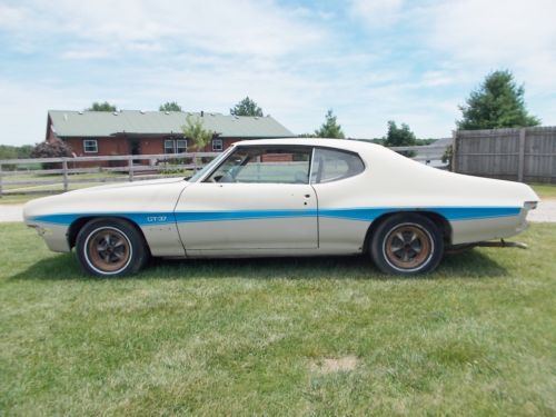 1971 pontiac gt37, # matching 350, auto, ac, parts all there, can make a gto