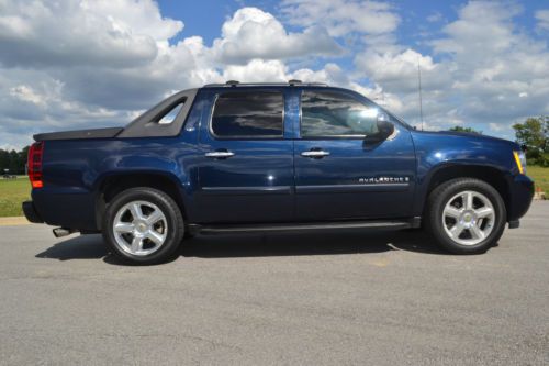 2008 chevrolet avalanche ltz crew cab pickup 4-door 5.3l