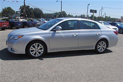 2011 toyota avalon moonroof back-up camera heated seats best price must see!