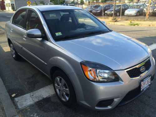 2011 kia rio lx gray on gray all power four door 71,789 highway miles, new tires