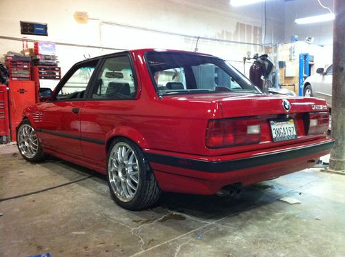 1989 bmw 325is fully restored then wrecked!! tons of new aftermarket parts!!!!!!