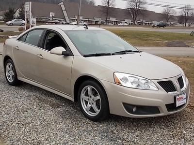 2009 pontiac g6, looks and runs like new, one owner, no accidents