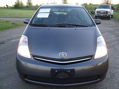 Toyota prius hybrid salvage rebuildable repairable damaged project wrecked fixer