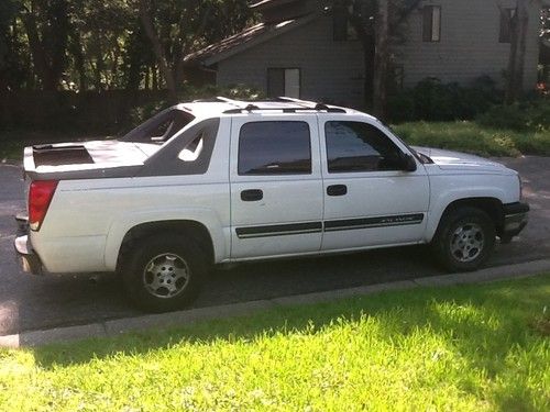 Chevy truck, avalanche  2006