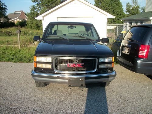 Black 1997 gmc sierra 1500 2wd  in fair to good condition