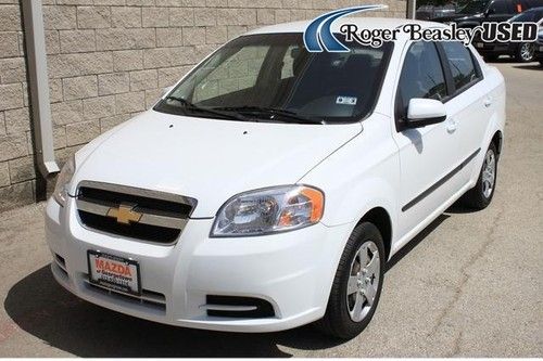 2011 chevy aveo lt white non smoker one owner auxiliary input abs rear defrost
