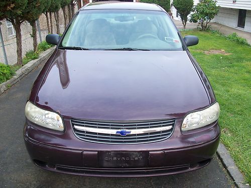 Chevy malibu 2000,  2 owner  low 77k miles, runs and drives great, major tuneup