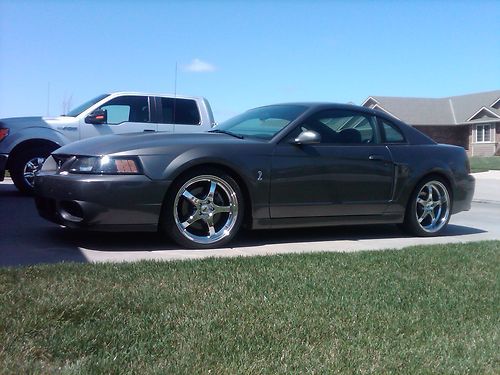 2003 ford mustang svt cobra coupe 2-door 4.6l