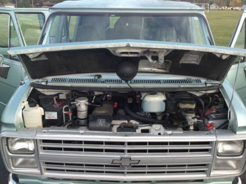 Used Cars Davenport Iowa >> Find used 1991 Chevy G20 Cargo Van Concession Truck Handsink - Inverter - Freezer in Davenport ... Used Cars Davenport Iowa >> Find used 1991 Chevy G20 Cargo Van Concession Truck Handsink - Inverter - Freezer in Davenport ...
