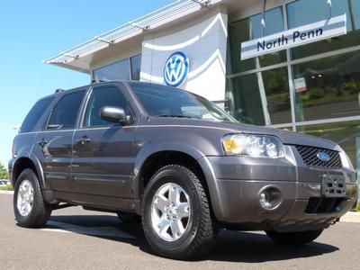 4dr 3.0l limited suv clean carfax!!! leather roof spent over $1,000 in recon!!!!