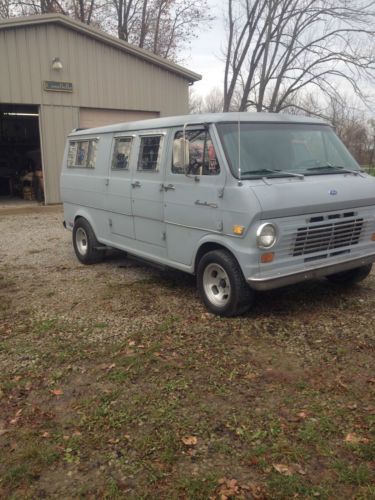 Econoline 200