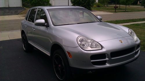 2003 porsche cayenne s sport utility 4-door 4.5l