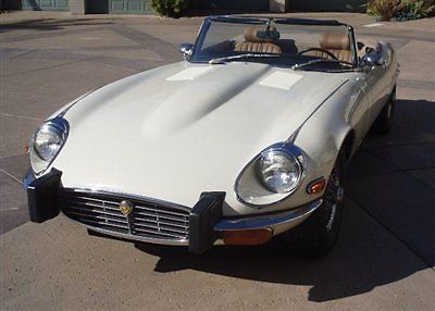 1974 jaguar xke roadster white automatic airconditioning wire wheels great find!