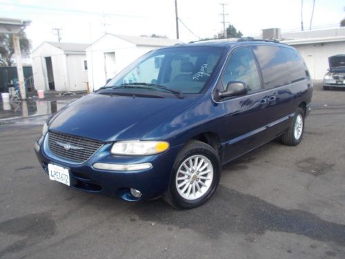 2000 chrysler town &amp; country, no reserve