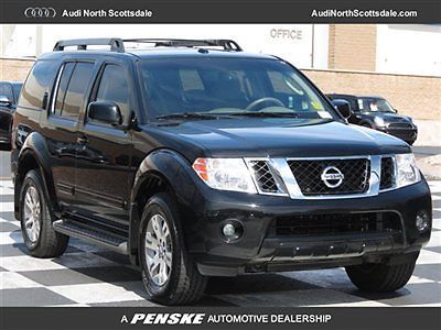 10 nissan pathfinder 4wd 7 passangers v6 engine tow package clean car fax