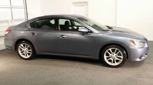 2010 nissan maxima 3.5 sv moon roof leather heated seats 25k miles free shipping