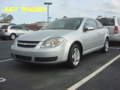 2007 great gas mileage 2dr coupe