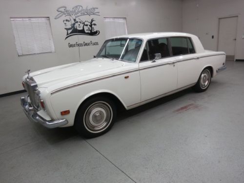 1972 rolls royce &#034;silver shadow&#034; 4 dr. luxury sedan restoration well cared for.