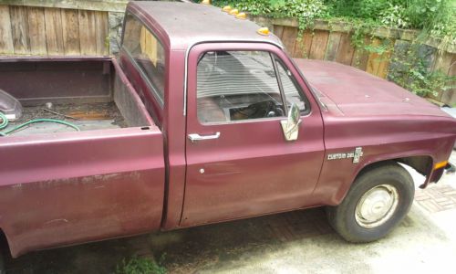 1982 chevy c-20 custom deluxe pick up truck, low mileage 109,460, original owner