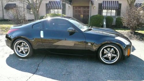 2003 nissan 350z enthusiast coupe 2-door 3.5l supercharged