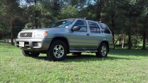 2001 nissan pathfinder se * excellent condition * one owner 4x4 runs perfect !!