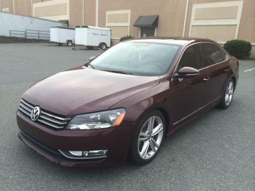 Vw passat tdi, diesel, navigation, 18k miles only, very clean car, cool look