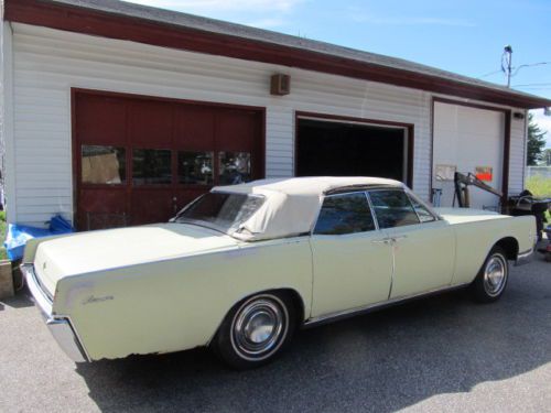 1966 LINCOLN CONTINENTAL CONVERTIBLE EXCELLENT PROJECT CAR NO RESERVE, image 4